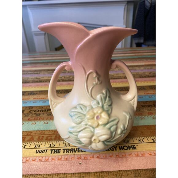 Vintage 1949 Hull Art Pottery Woodland Vase W8-7 1/2" USA Floral Double Handle C - Picture 3 of 11